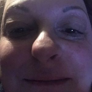 Meet your Posher, Frances